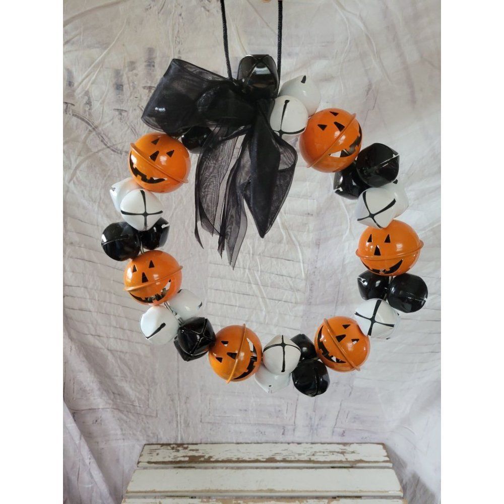 Pumpkin Bell wreath Halloween home decor door metal country folk art